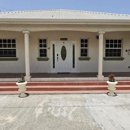 The Good Life Villa Крайст Чърч Екстериор снимка